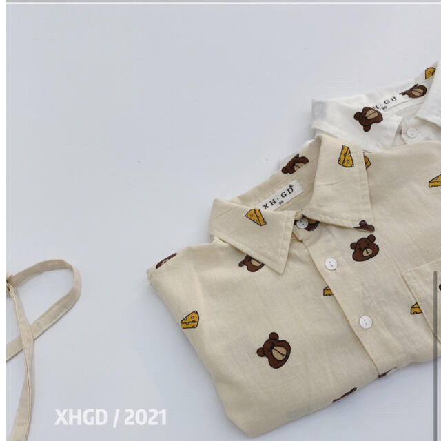 コロナに負けるなセール‼︎くまちゃんシャツᕱベージュᕱ韓国ᕱコットン100% キッズ/ベビー/マタニティのベビー服(~85cm)(シャツ/カットソー)の商品写真