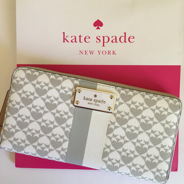 kate spade new york(ケイトスペードニューヨーク)の新品ケイトスペード グレーの濃淡スペードが可愛い長財布 メンズのファッション小物(長財布)の商品写真