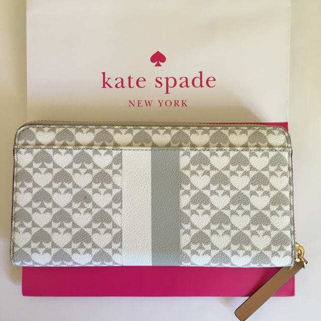 kate spade new york(ケイトスペードニューヨーク)の新品ケイトスペード グレーの濃淡スペードが可愛い長財布 メンズのファッション小物(長財布)の商品写真