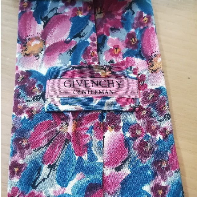 GIVENCHY(ジバンシィ)のGIVENCHY　ネクタイ メンズのファッション小物(ネクタイ)の商品写真
