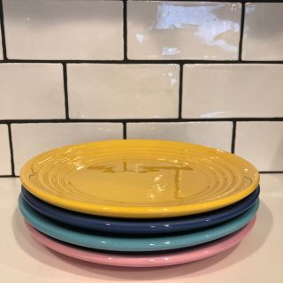 ロンハーマン(Ron Herman)のBAUER POTTERY バウアーポッタリー　サラダプレート4枚(食器)