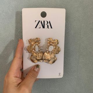 ザラ(ZARA)のZARA ピアス(ピアス)