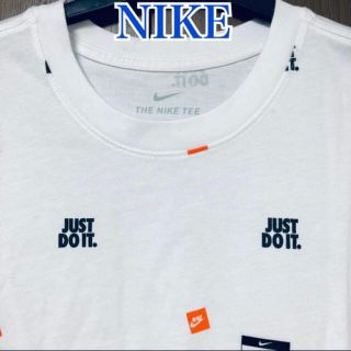 ナイキ(NIKE)のNIKE ロゴ柄 Tシャツ　M(Tシャツ/カットソー(半袖/袖なし))