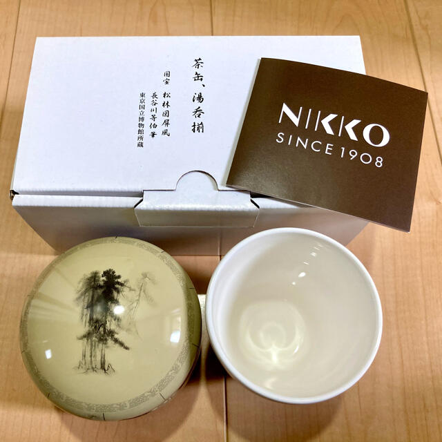 NIKKO(ニッコー)の長谷川等伯図柄　茶缶・湯呑みセット インテリア/住まい/日用品のキッチン/食器(食器)の商品写真