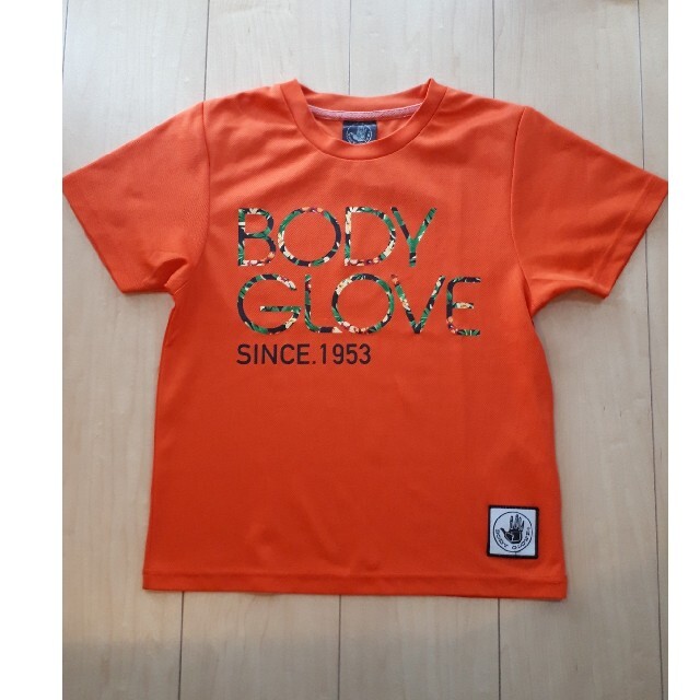 Body Glove(ボディーグローヴ)のBody Glove　オレンジ　Ｔシャツ　140 キッズ/ベビー/マタニティのキッズ服男の子用(90cm~)(Tシャツ/カットソー)の商品写真