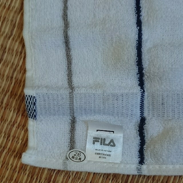 FILA(フィラ)のFILA タオルハンカチ  ２枚　箱入 レディースのファッション小物(ハンカチ)の商品写真