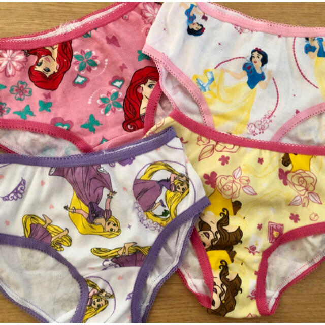 Disney ディズニープリンセス 女の子用パンツ 8枚セット 2 3歳用 95cm 100の通販 By ミカン ディズニーならラクマ Disney ディズニープリンセス 女の子用パンツ 8枚セット 2 3歳用 95cm 100の通販 By ミカン ディズニーならラクマ
