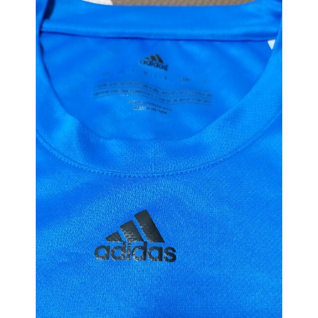 adidas(アディダス)の☆adidas アディダス 半袖Tシャツ 青&袖黒線 サイズL メンズのトップス(Tシャツ/カットソー(半袖/袖なし))の商品写真