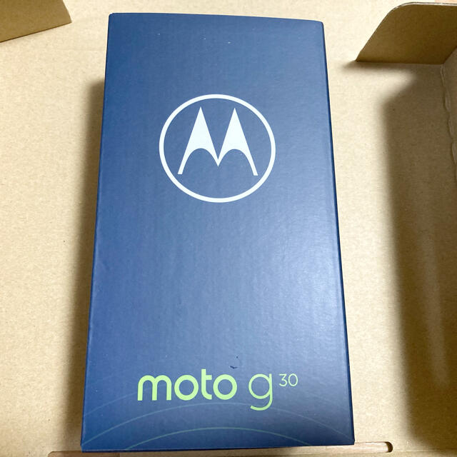 モトローMotorola moto g30 4GB/128GB simフリー スマホ/家電/カメラのスマートフォン/携帯電話(スマートフォン本体)の商品写真