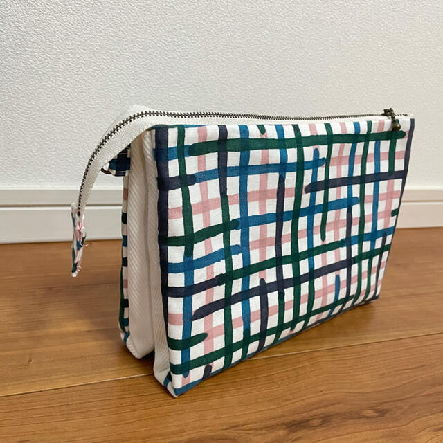 ハンドメイド ミナペルホネン minamo ショルダーバッグ ファスナー