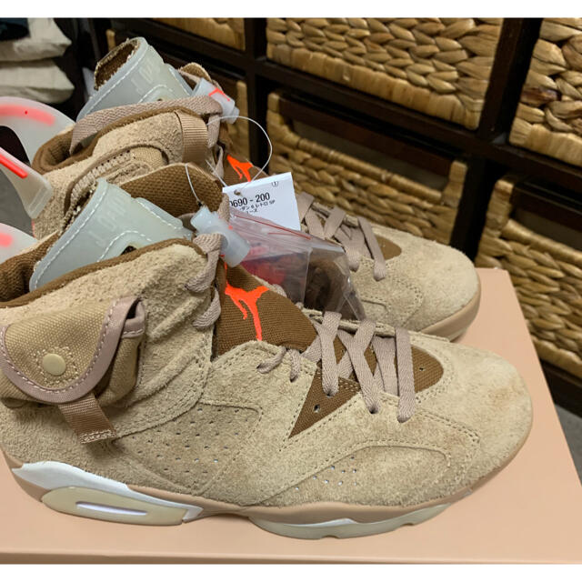 NIKE(ナイキ)のNIKE jordan6 Travis Scott 25センチ メンズの靴/シューズ(その他)の商品写真