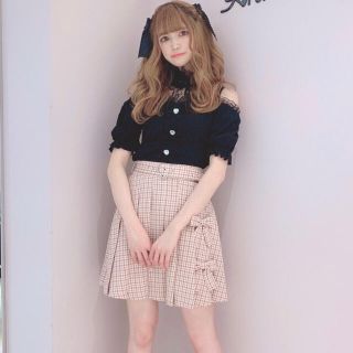 アンクルージュ(Ank Rouge)のAnk Rouge☆最新☆新品☆ビジュー肩あきトップス☆ブラック☆(カットソー(半袖/袖なし))