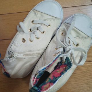 ヴァンズ(VANS)のVANS ハイカットスニーカー ２０cm(スニーカー)