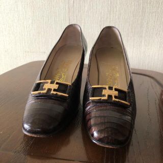 フェラガモ(Ferragamo)のフェラガモ　パンプス　24.5(ハイヒール/パンプス)