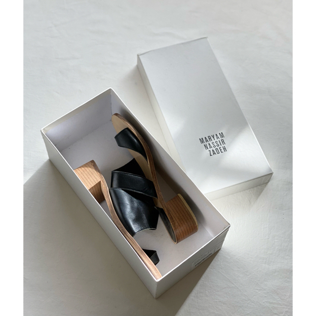 MARYAM NASSIR ZADEH マリアム サンダル レディースの靴/シューズ(サンダル)の商品写真