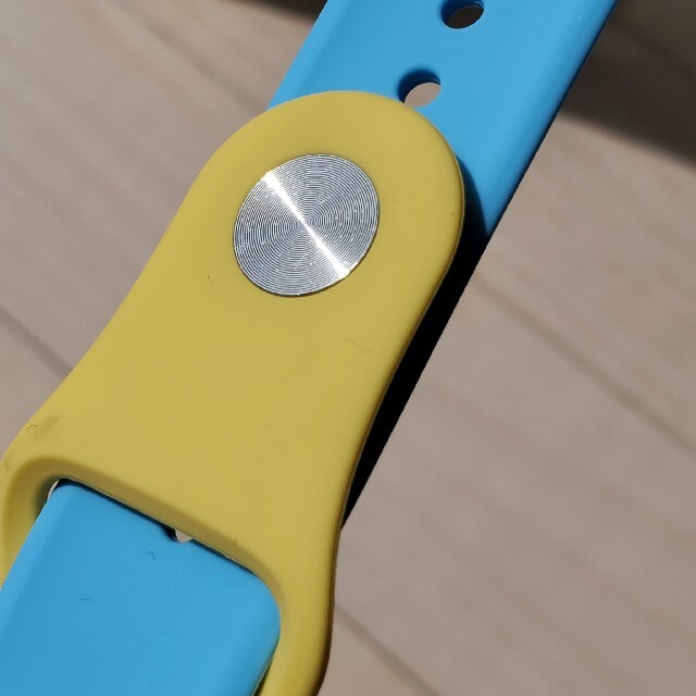 Apple watch シリコン 互換 バンド 38/40mm【パステルイェロー レディースのファッション小物(腕時計)の商品写真