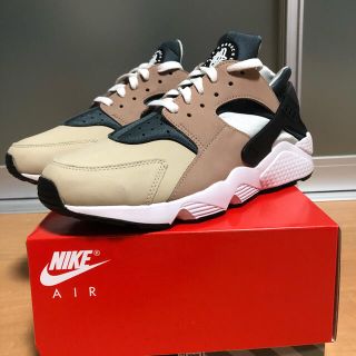 ナイキ(NIKE)のNIKE AIR HUARACHE 21SU-I ESCAPE ナイキ　ハラチ(スニーカー)