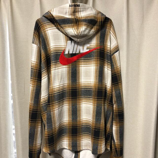 Supreme®/Nike® Plaid Hooded Sweatshirt