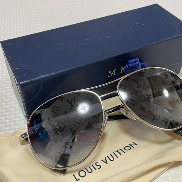 LOUIS VUITTON(ルイヴィトン)の（美品）LOUIS VUITTON サングラス【型番】Z0165U メンズのファッション小物(サングラス/メガネ)の商品写真