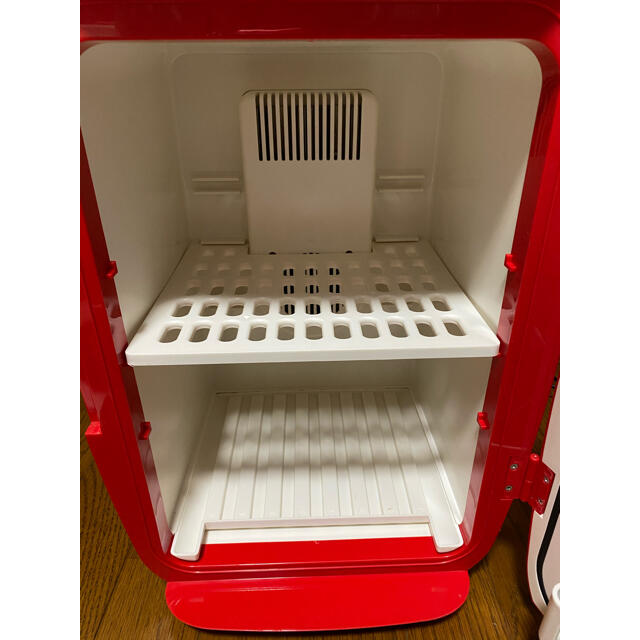 559A 冷蔵庫　レトロ　小型　一人暮らし　極美品　2022年製　送料設置込み