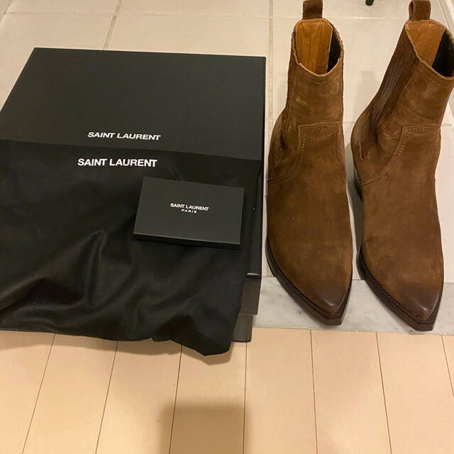 Saint Laurent(サンローラン)のサンローラン　ブーツ メンズの靴/シューズ(ブーツ)の商品写真