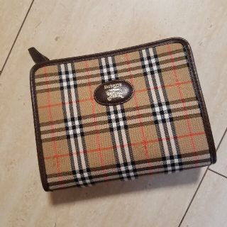 バーバリー(BURBERRY)の新品未使用BURBERRYS クラッチバック　ポーチ　ノバチェック(ポーチ)