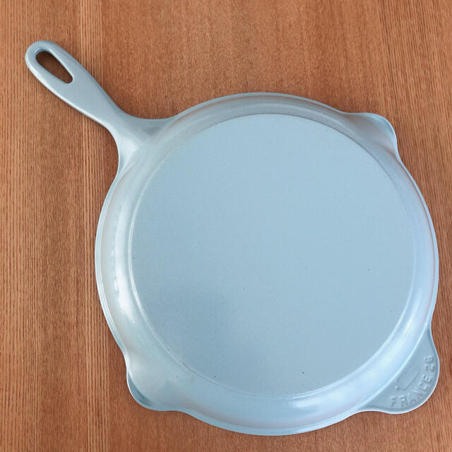 LE CREUSET(ルクルーゼ)のsimba様専用　ル・クルーゼ　グリルパン　27cm インテリア/住まい/日用品のキッチン/食器(鍋/フライパン)の商品写真