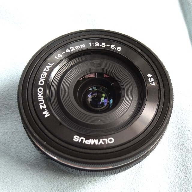 M.ZUIKO 14-42mm EZ 自動開閉キャップ付き