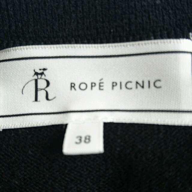 Rope' Picnic(ロペピクニック)の✔まみりんご様専用です！ロペピクニック size38黒Vネックニット レディースのトップス(ニット/セーター)の商品写真