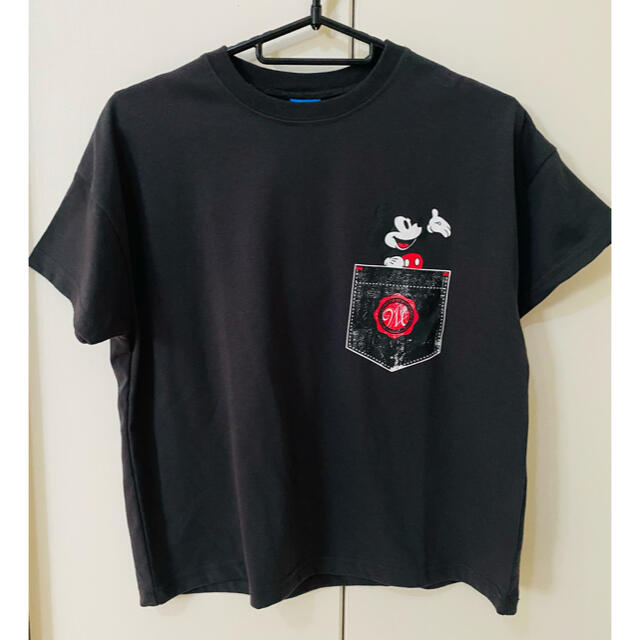 Disney(ディズニー)のディズニー　ミッキー　Tシャツ　140cm ブラック キッズ/ベビー/マタニティのキッズ服男の子用(90cm~)(Tシャツ/カットソー)の商品写真