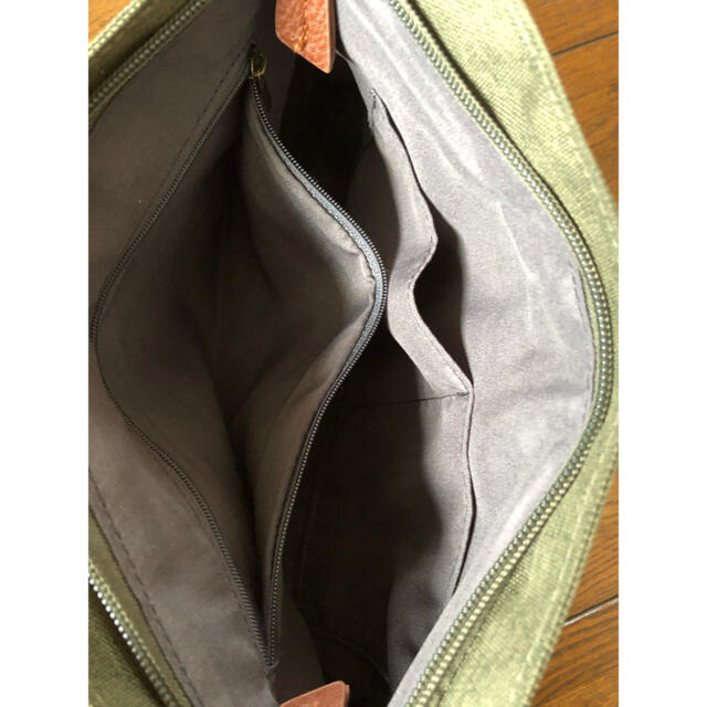 モスグリーンのカバン レディースのバッグ(ショルダーバッグ)の商品写真