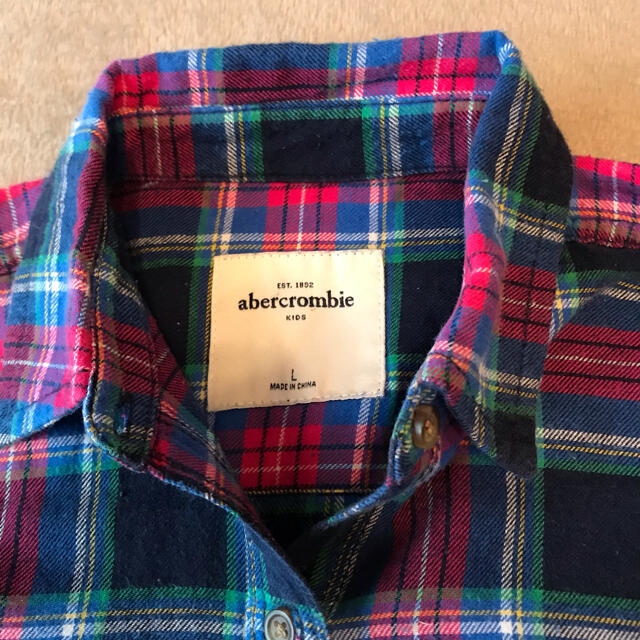 Abercrombie&Fitch(アバクロンビーアンドフィッチ)のアバクロチェックシャツ キッズ/ベビー/マタニティのキッズ服女の子用(90cm~)(その他)の商品写真