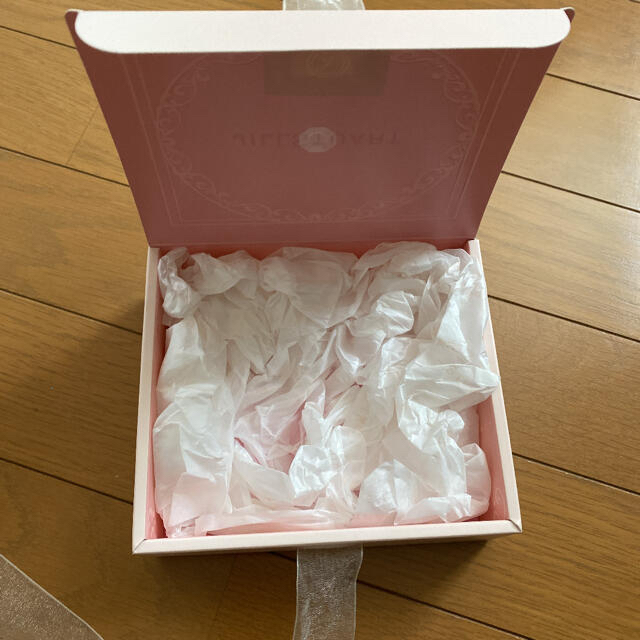 JILLSTUART(ジルスチュアート)のジル　スチュアート　空箱　プレゼントボックス　セット レディースのバッグ(ショップ袋)の商品写真