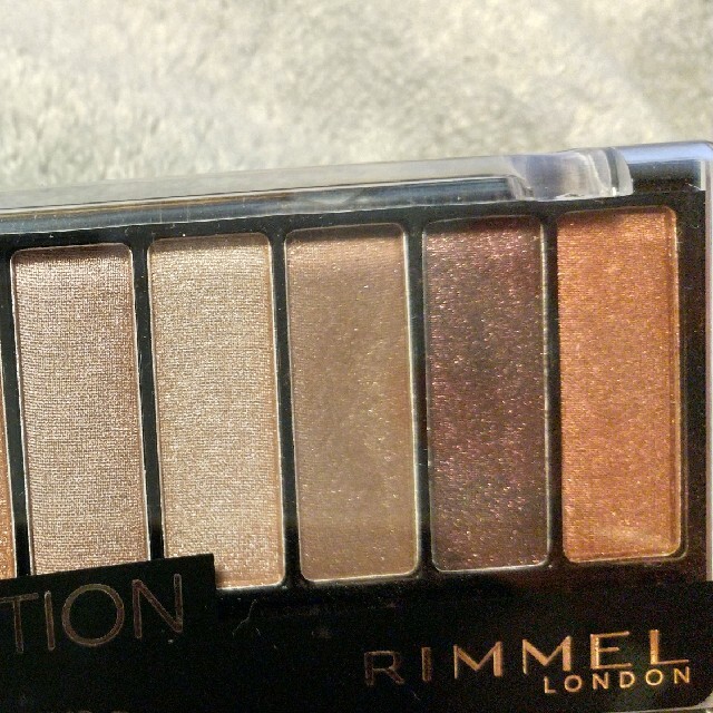 RIMMEL(リンメル)のRIMMEL リンメル アイシャドウ パレット N 002 コスメ/美容のベースメイク/化粧品(アイシャドウ)の商品写真