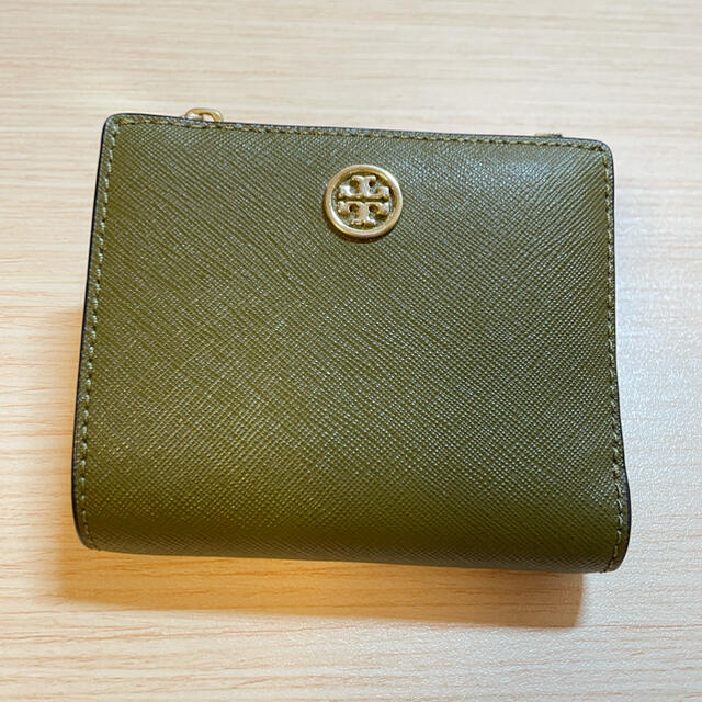 【TORY BURCH】二つ折り財布　オリーブ