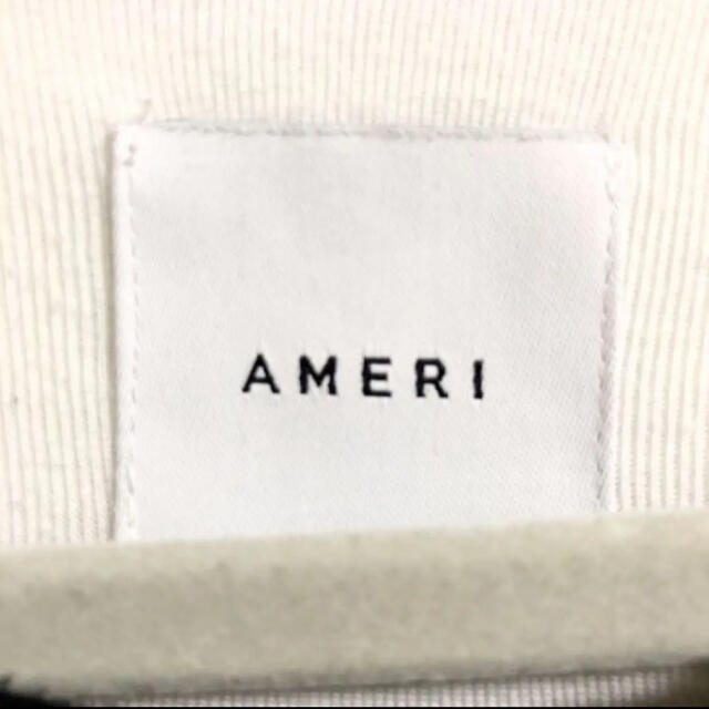 Ameri VINTAGE(アメリヴィンテージ)のAMERI カットソー　白　 レディースのトップス(カットソー(長袖/七分))の商品写真