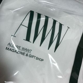 AWW ALL WE WANT TOTE BIG AWW MAGAZINEの通販 by STORE｜ラクマ