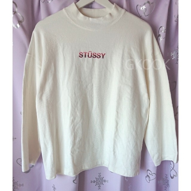 STUSSY(ステューシー)の☆美品☆  STUSSY ロゴ 刺繍 プチハイネック BIG Tシャツ レディースのトップス(カットソー(長袖/七分))の商品写真