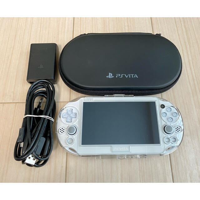 PlayStation Vita Wi-Fiモデル ホワイト 1