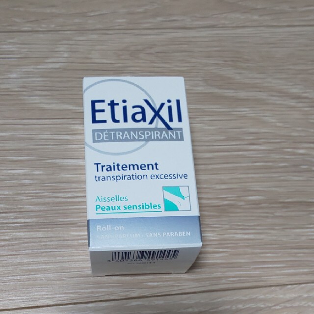 Etiaxil エティアキシル　デトランスピラン  敏感肌用 コスメ/美容のボディケア(制汗/デオドラント剤)の商品写真