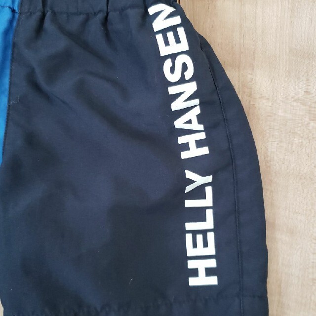 HELLY HANSEN(ヘリーハンセン)のHELLY HANSEN　ヘリーハンセン　長袖ラッシュガード　スイムパンツ　水着 キッズ/ベビー/マタニティのキッズ服男の子用(90cm~)(水着)の商品写真