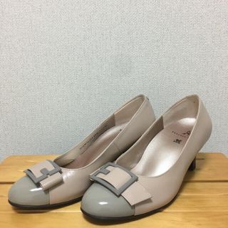 ワコール(Wacoal)のお値下げ中‼️新品❣️ワコール　ラウンドトゥパンプス(ハイヒール/パンプス)