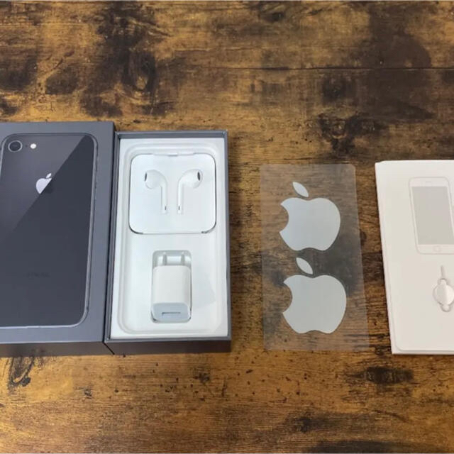 Apple スペースグレイの通販 by 's shop｜アップルならラクマ - iPhone8 64GB 安い正規店