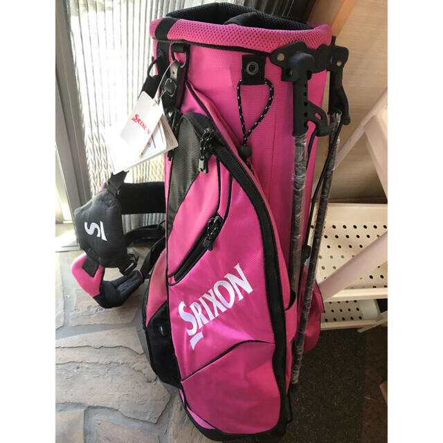 Srixon(スリクソン)の新品未使用　スリクソン　ゴルフバッグ スポーツ/アウトドアのゴルフ(バッグ)の商品写真