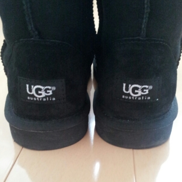 UGG(アグ)のUGGクラシックショート レディースの靴/シューズ(ブーツ)の商品写真
