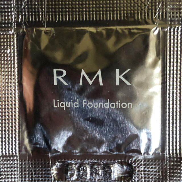 RMK(アールエムケー)のラスト★RMK リクイドファンデーション102サンプル1mL×7 アールエムケー コスメ/美容のベースメイク/化粧品(ファンデーション)の商品写真