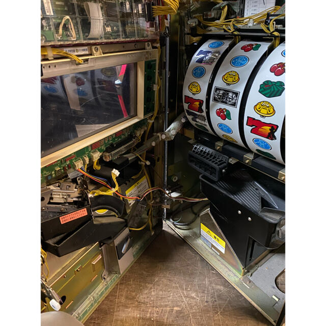 大都技研 - 押忍!番長(伝説の男)4号機 レア コイン不要機 GW 大都技研 - 押忍!番長(伝説の男)4号機 レア コイン不要機 GW