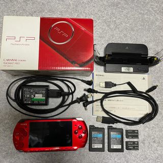 プレイステーションポータブル(PlayStation Portable)の【美品】PSP3000 レッド スタンド付き(携帯用ゲーム機本体)