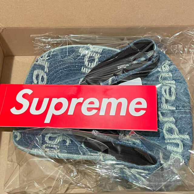 Supreme.Frayed Logos Denim Camp Cap