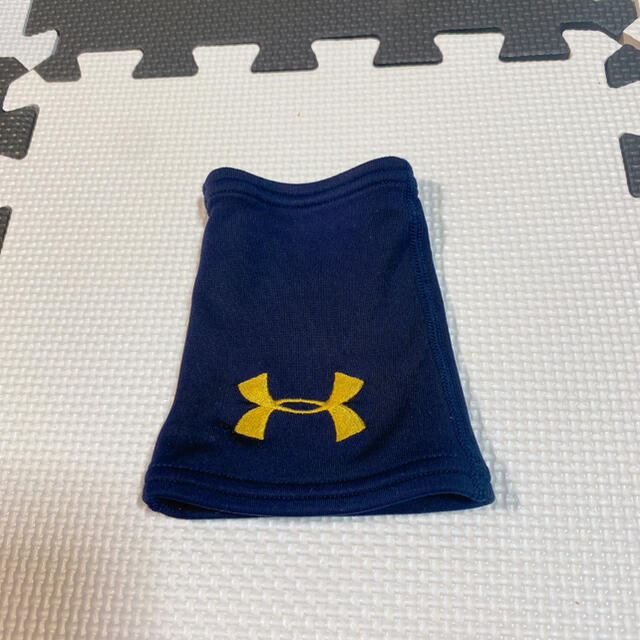 UNDER ARMOUR(アンダーアーマー)のアンダーアーマー　リストバンド スポーツ/アウトドアのスポーツ/アウトドア その他(その他)の商品写真